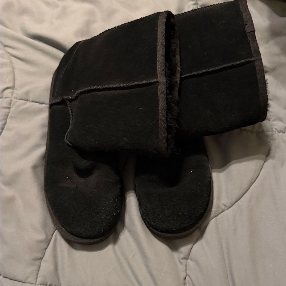 Koolaburra Women's Black Winter Boots